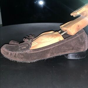 Stuart Weitzman suede leather tassle loafers size 9